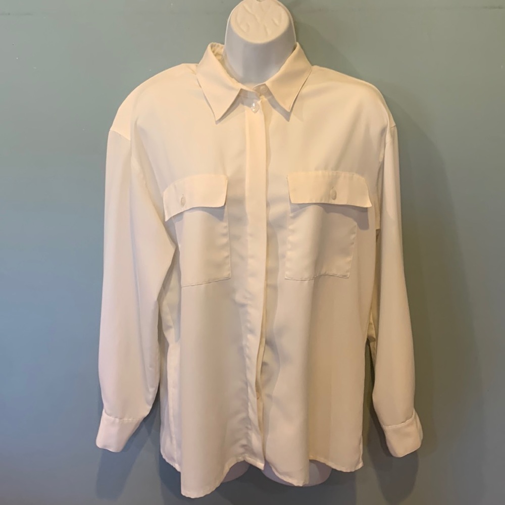 Chaus Womens Size 10 off white blouse/top